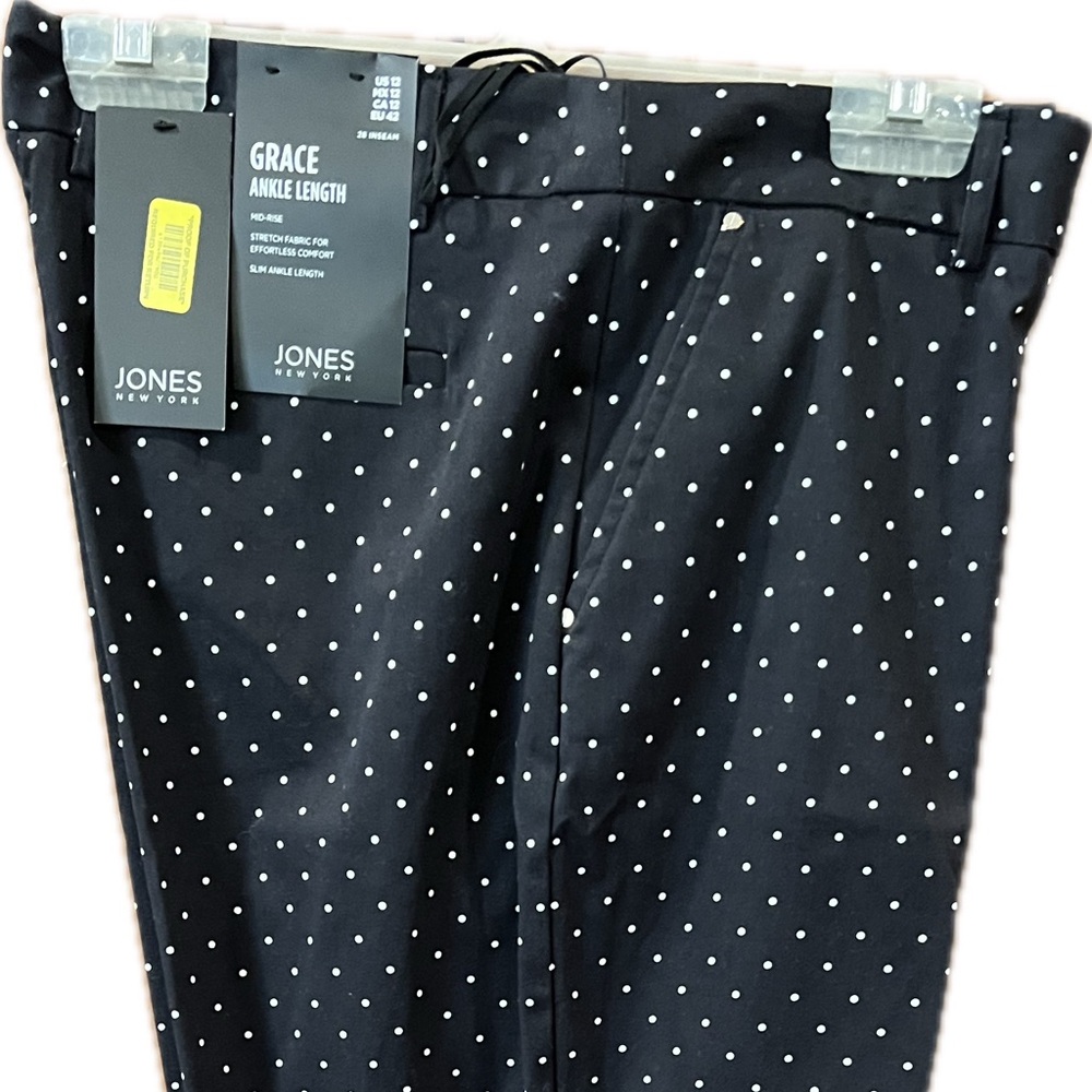 Jones New York Capri Pants
